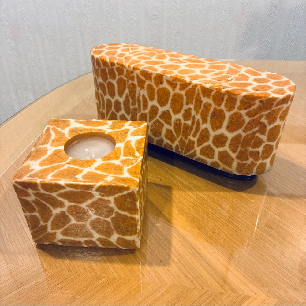 NWOT Animal Print Giraffe Print Candles Set (Ellipse & Square Candles)